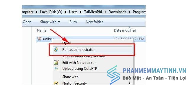 Tải Unikey xong thì click vào run as administrator